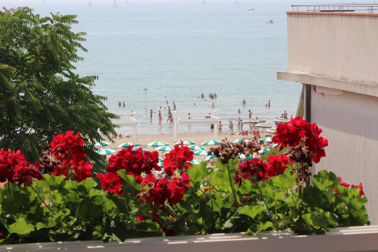 Hotel Rex Caorle Luaran gambar